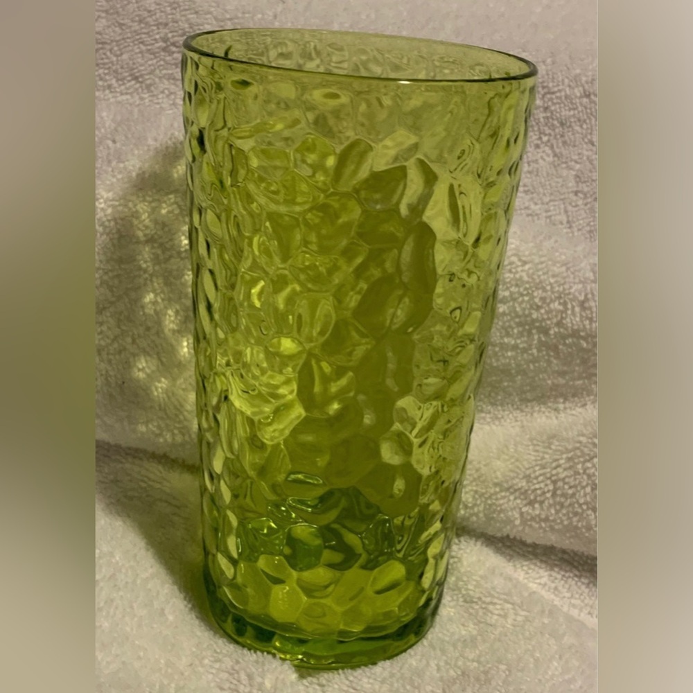 #H38 - NWTIB Set of 6 Tritan Plastic/Acrylic 18oz. Tumblers Cups, Spring Green
